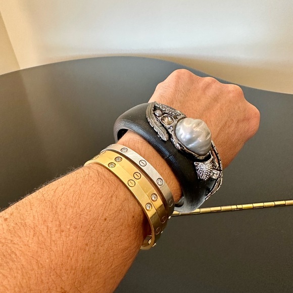 RARE Luxury Formal Authentic Alexis Bittar Lucite Crystal Baroque Pearl Bangle - Picture 4 of 17